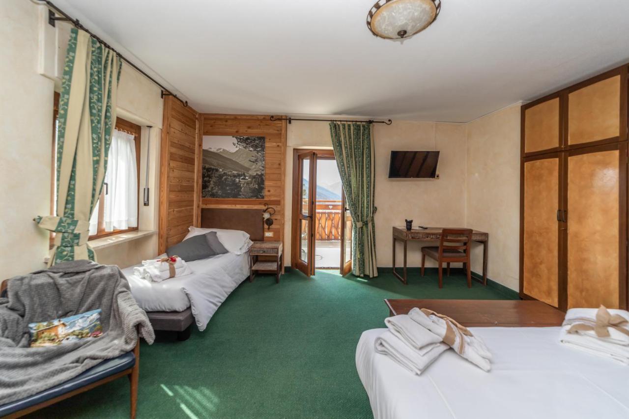 Hotel Gran Baita Oulx Buitenkant foto